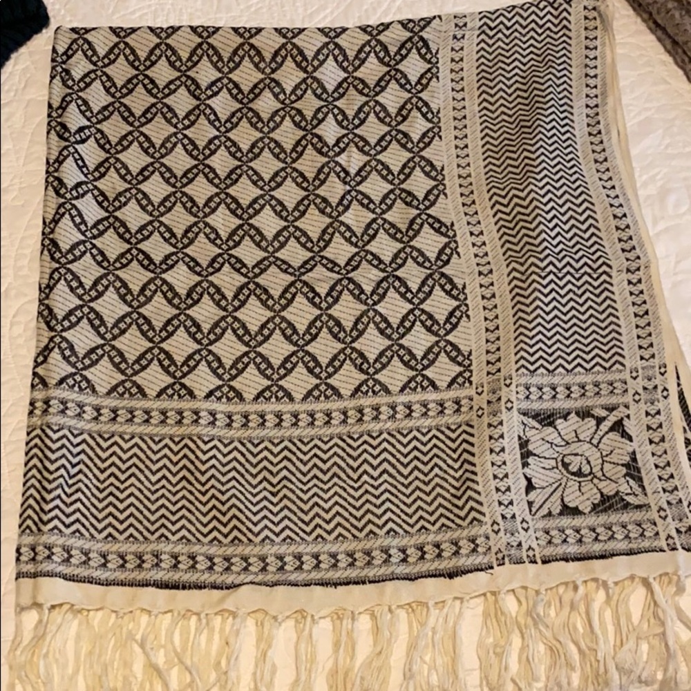 Shawl